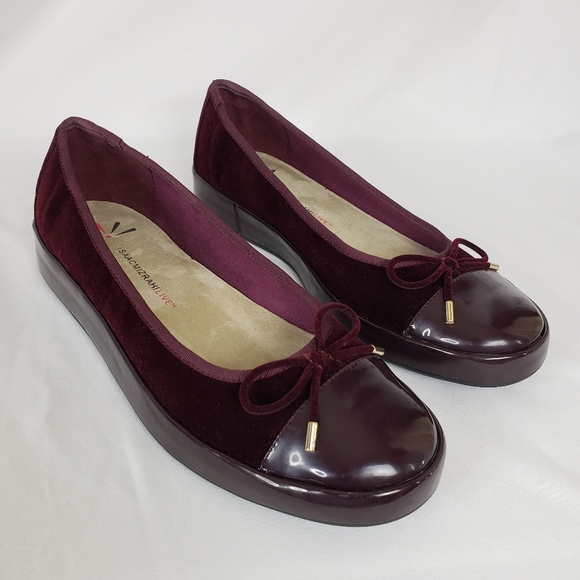 Isaac Mizrahi Live Purple Platform Flats - Picture 12 of 12